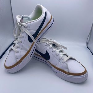 Nike court Legacy sneakers